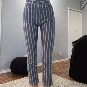 Striped Cropped Jeans